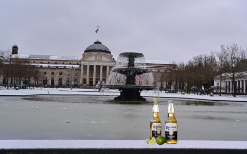 Alkoholverbort in der Öffentlichkeit auf belebten Plätzen