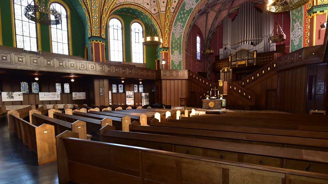 Das Kirchenschiff der Evangelischen Lutherkirche.
