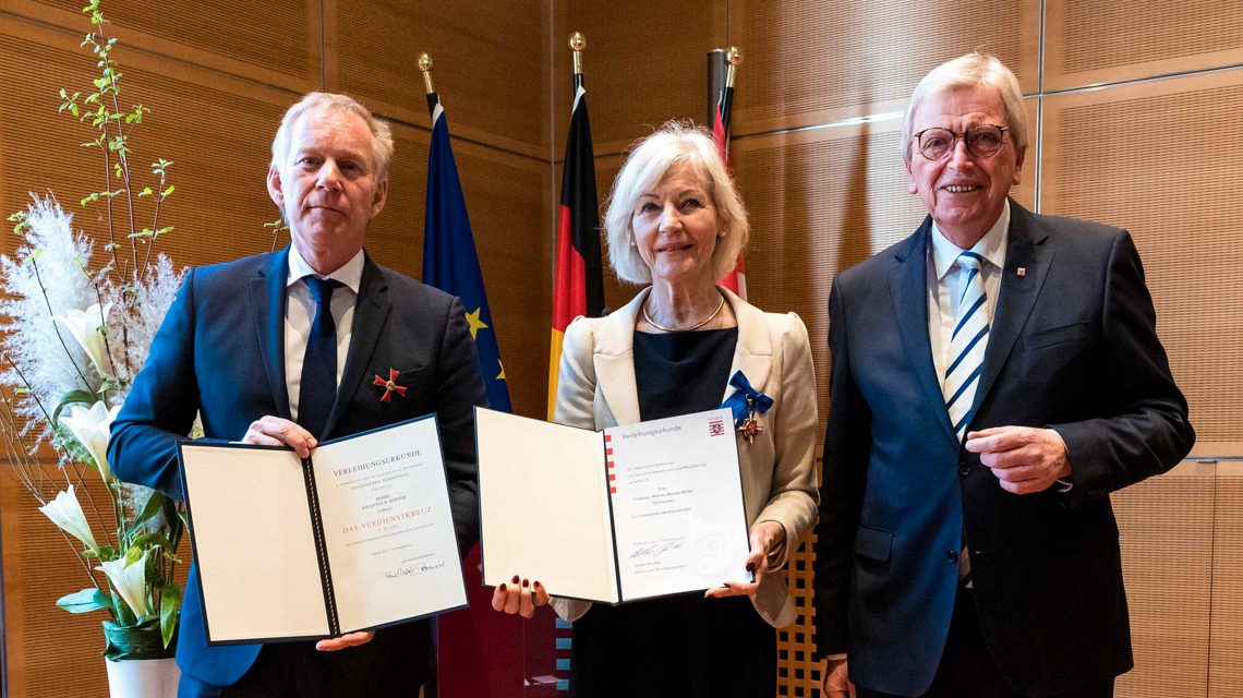Johannes B. Kerner und Marlies Mosiek-Müller und Ministerpräsident Volker Boufffier