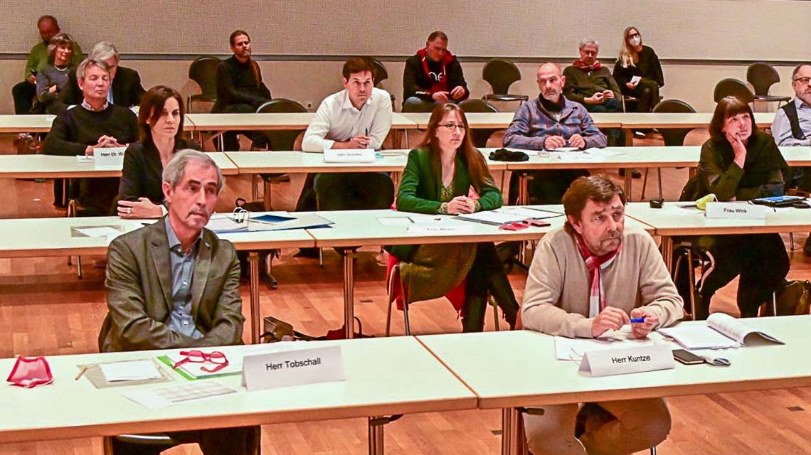 Archivbild: 1. Sitzung des neu gewählten kulturbeirat im Roncalli Haus Foto: Volker Watschounek