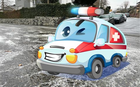 Glatteis: ELW, Rettungsdienste und Feuerwehr im Einsatz
