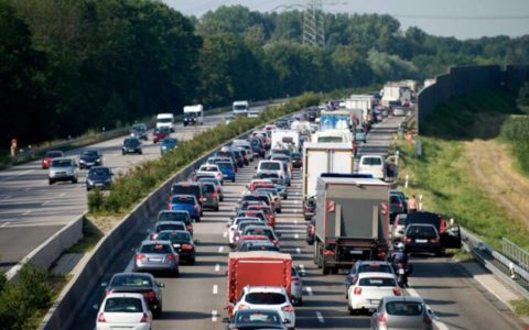 Hessen versinkt im Stau. Staubilanz 2022.