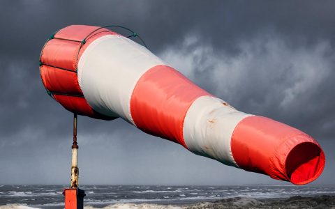 Windhose am Meer, Eintagsfrühling