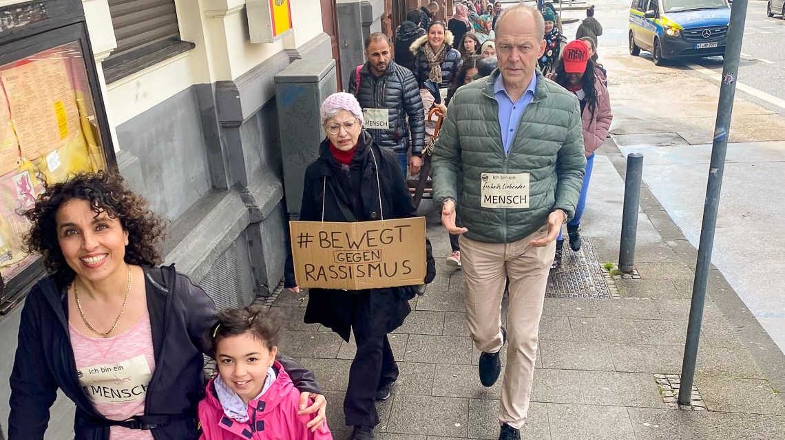 Spaziergang gegen Rassismus