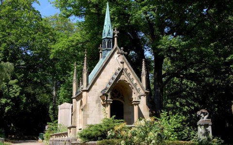 Nordfriedhof in Wiesbaden. Es geht um die Zukunft der Friedhöfe.
