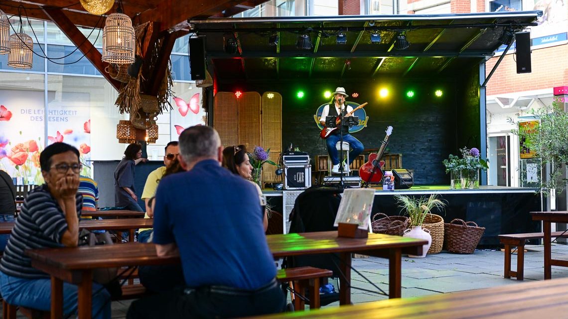 Sommer Markt auf dem Mauritiusplatz