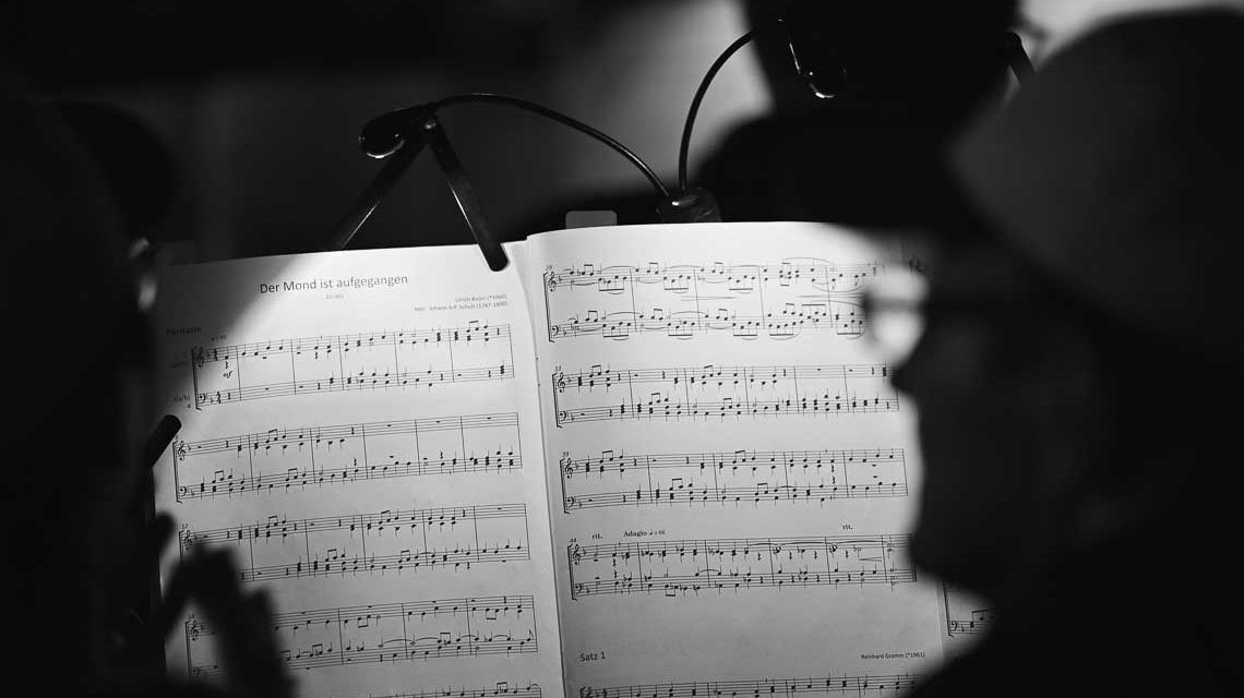 Blick über die Schuler, Musik und Noten