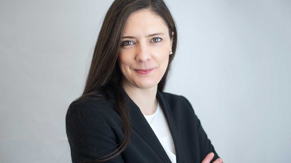 Portrait von Angela Tausendpfund