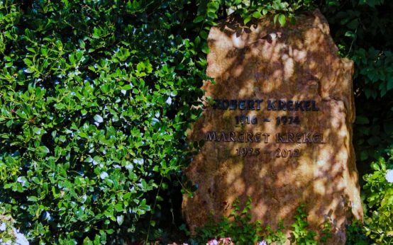 Ehrengrab auf dem Friedhof Biebrich