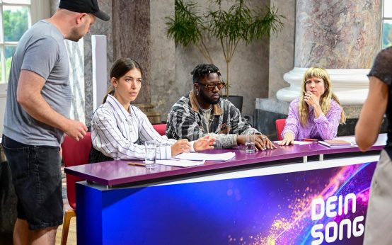 Kelvin Jones (Mitte), Alina Süggeler (links) und „MIA.“-Sängerin Mieze Katz.