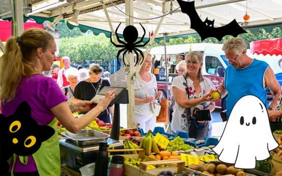 Nachmittags-Wochenmarkt auf dem Luisenplatz