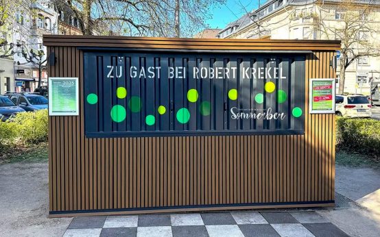 Sommerbar Biebrich in der Robert-Krekel Analge.