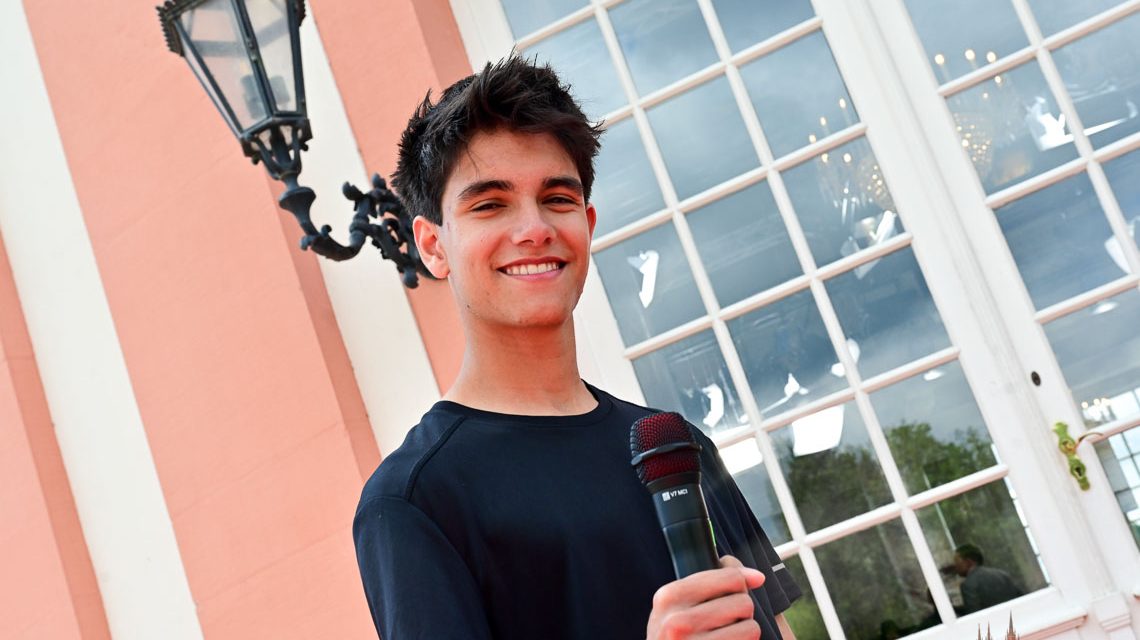Luis Diaz, Dein Song im Schloss Biebrich.